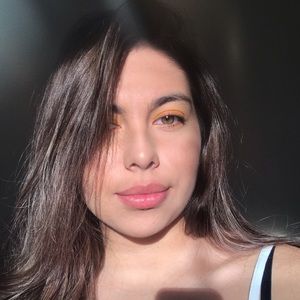 Meet your Posher, Dayanara